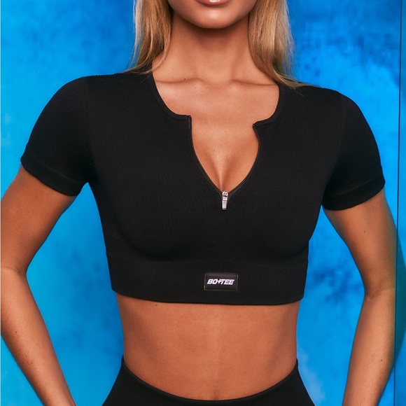 BO + TEE WORKOUT SET - Picture 2 of 4